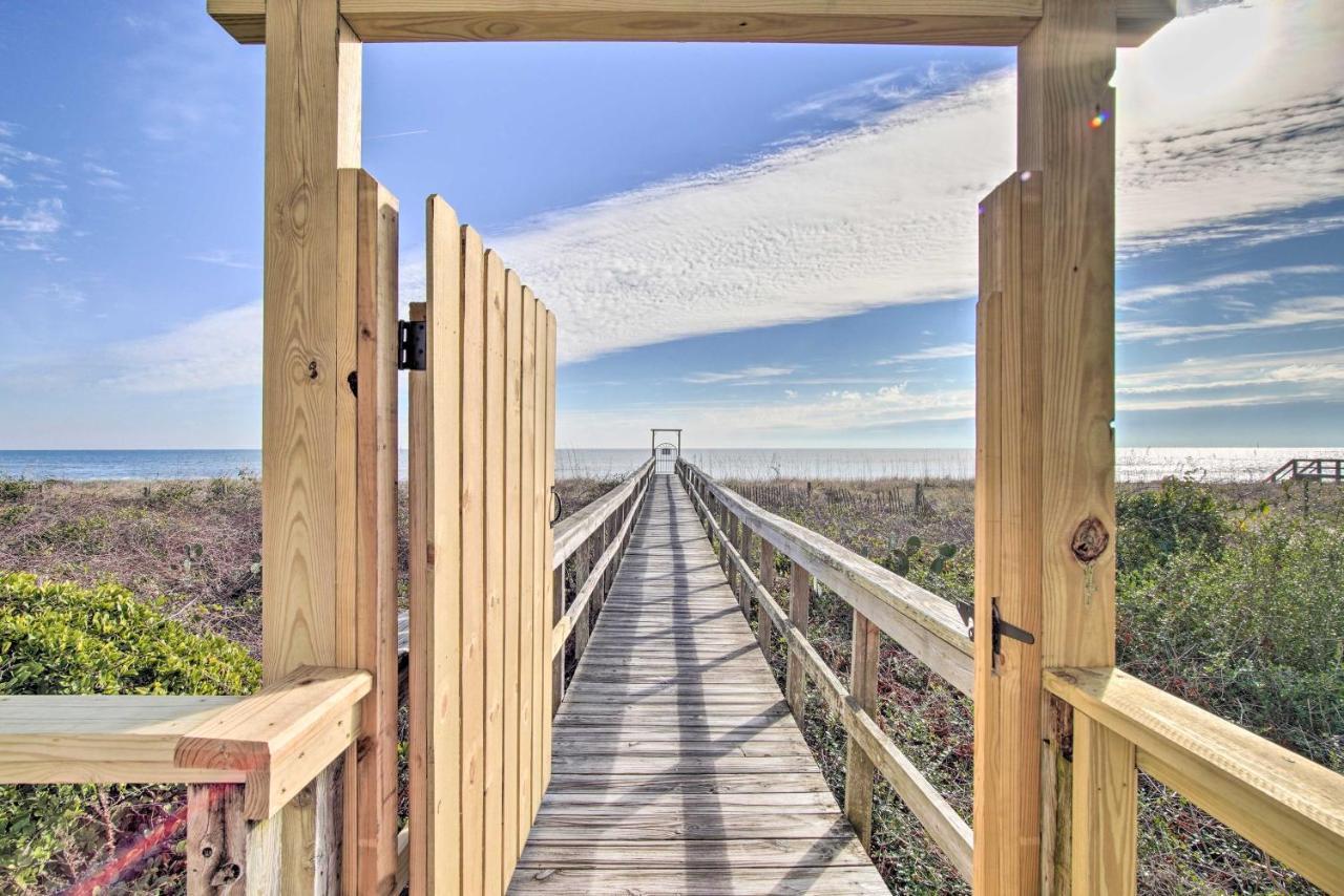 Ocean-View Condo With Deck, Steps To Carolina Beach! Buitenkant foto